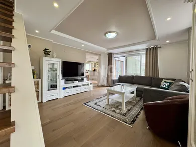 Na predaj 6-izbový dom, 234 m², Zborov