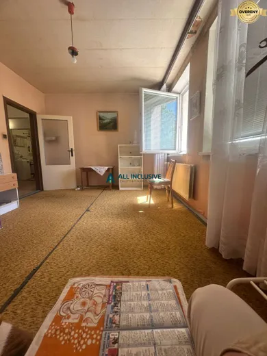 Na predaj 2-izbový byt, 62 m², Topoľčany