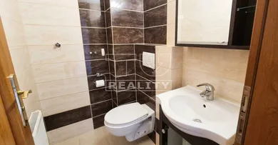 Na predaj 3-izbový byt, 76 m², Poprad