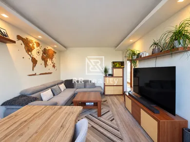 Na predaj 3-izbový byt, 68 m², Košice-Západ, Šafárikova trieda
