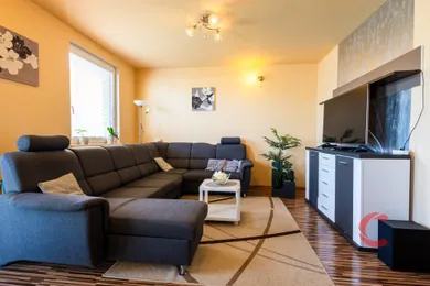 Houses for sale, 5-room in Cífer · €254,000