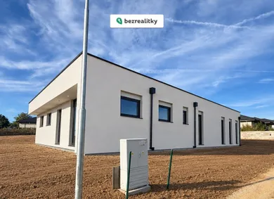 Na predaj 5-izbový dom, 161 m², Trenčianske Jastrabie