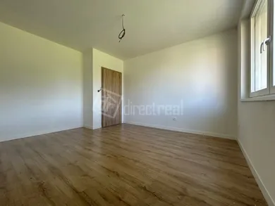 Na predaj dom, Pribeta