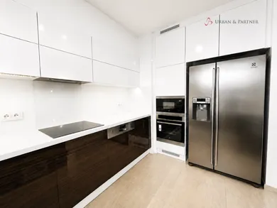 Na predaj 4-izbový byt, Bratislava-Dúbravka, Martina Granca