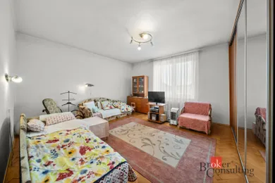 Na predaj 4-izbový byt, 127 m², Bratislava-Ružinov