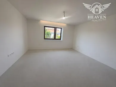 Na predaj dom, 103 m², Nesvady