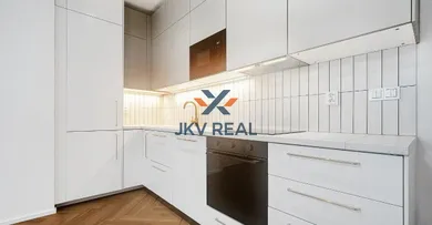 Na predaj 3-izbový byt, 66 m², Bratislava-Nové Mesto