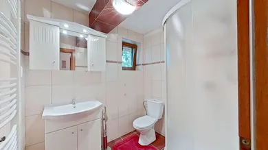 Na prenájom dom, 180 m², Pezinok, Kučišdorfská dolina