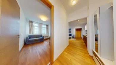 Na prenájom 3-izbový byt, 62 m², Bratislava-Staré Mesto, Šoltésovej