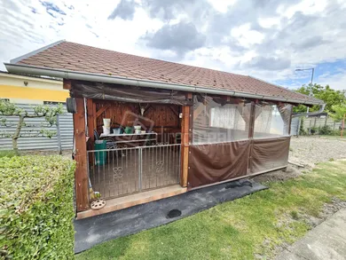 Na predaj dom, 220 m², Jánovce