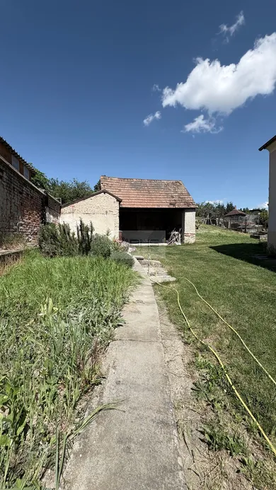 Na predaj dom v Pezinok · €269 000 · Pôvodný stav