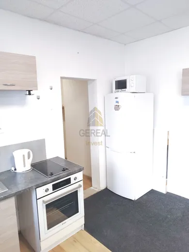 Na prenájom komerčné, 80 m², Michalovce