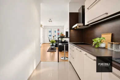 Na predaj 2-izbový byt, 49 m², Bratislava-Ružinov, Kaštieľska