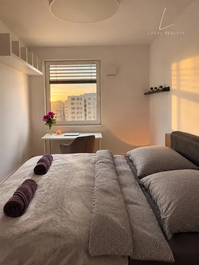 Na predaj 4-izbový byt, 86 m², Bratislava-Staré Mesto, Mlynské nivy