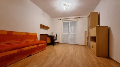 Na prenájom 2-izbový byt, 63 m², Trenčín, Dlhé Hony