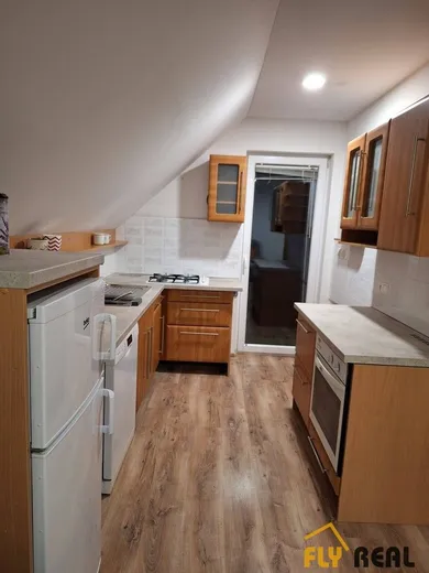 Na prenájom 2-izbový byt, 60 m², Sereď, SNP