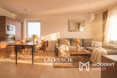 Byty na predaj 2-izbový, Trenčín · €145 560
