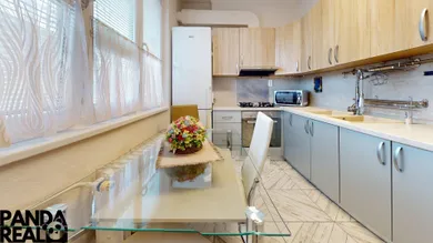 Mieszkania na sprzedaż, 3-pokojowe, Topoľčany · €145 000