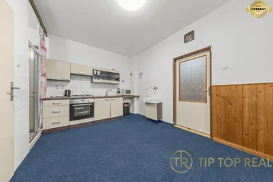 Na predaj dom v Bratislava-Vrakuňa · €450 000 · Pôvodný stav