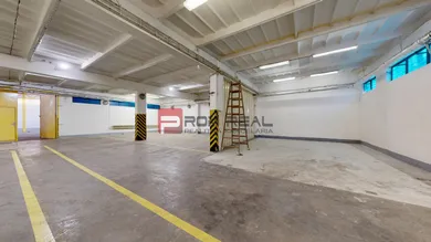 Na predaj objekt, 215 m², Bratislava-Podunajské Biskupice, Závodná