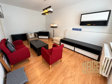 Na predaj 4-izbový byt, 90 m², Považská Bystrica, SNP