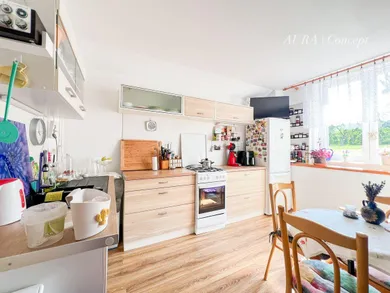 Na predaj dom, 160 m², Bystrička, -