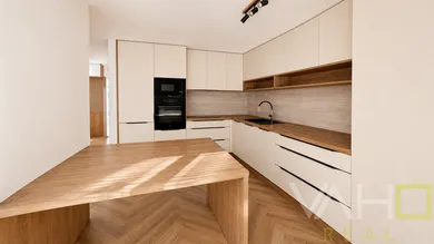 Mieszkania na sprzedaż, 3-pokojowe, Trnava · €297 000