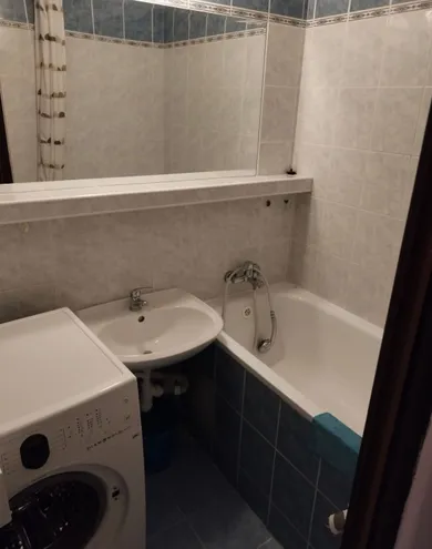 Na predaj 2-izbový byt, 45 m², Bratislava-Nové Mesto, Riazanská