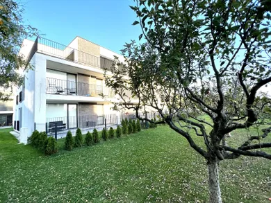 Mieszkania na wynajem, 3-pokojowe, Dunajská Streda · €780