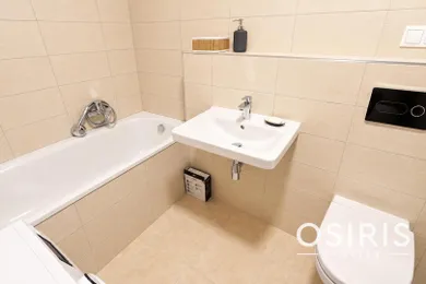Na predaj 1-izbový byt, 34 m², Bratislava-Nové Mesto, Jurská