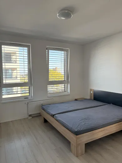 Na prenájom 3-izbový byt, 67 m², Trnava, Včelárska