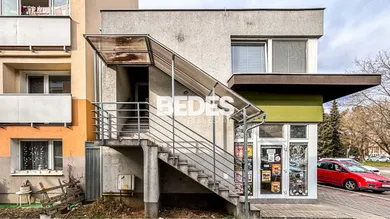 Na prenájom komerčné, 50 m², Prievidza, Bojnická cesta