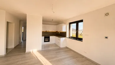 Na predaj dom, 101 m², Levice