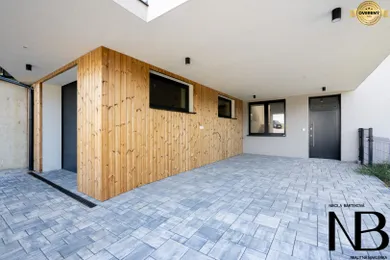 Na predaj 5-izbový dom, 202 m², Trenčín, Kubranská