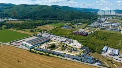 Obiekty na sprzedaż, Dubnica nad Váhom · €2 000 000