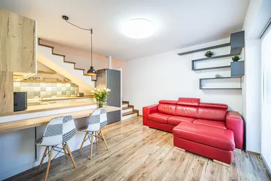 Na prenájom 3-izbový byt, 59 m², Pezinok, Bratislavská