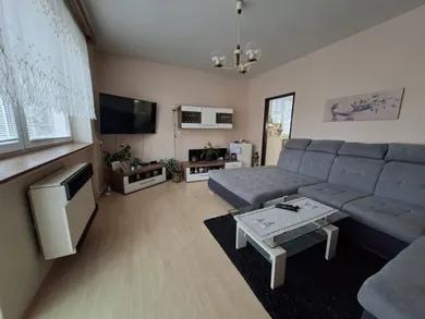 Byty na predaj 3-izbový, Turčianske Teplice · €135 000
