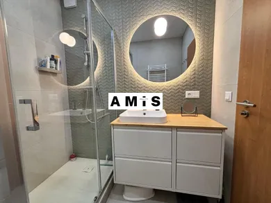 Na predaj 3-izbový byt, 70 m², Piešťany, Pod Párovcami