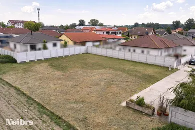 Na predaj pozemok, 581 m², Dunajská Lužná, Dunajská