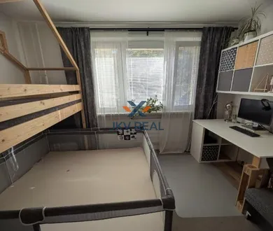 Na prenájom 3-izbový byt, 78 m², Nitra, klokočina