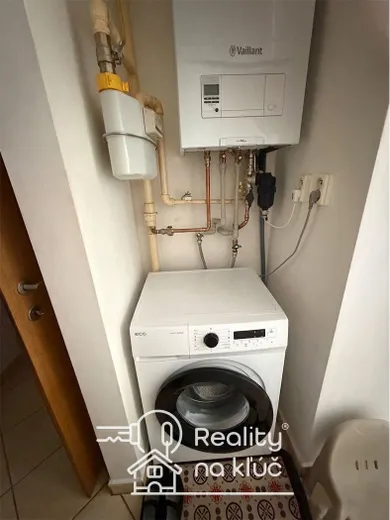Na prenájom 1-izbový byt, 35 m², Lučenec, Ulica A. Jiráska