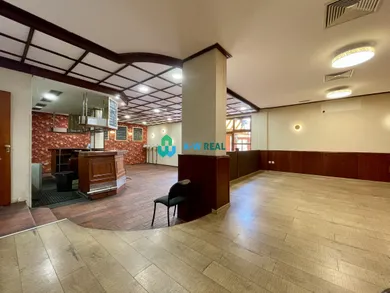 Na prenájom komerčné, 391 m², Dunajská Streda, neuvedená