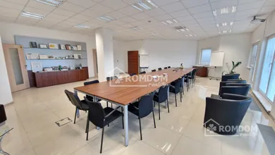 Na prenájom komerčné, 92 m², Žilina