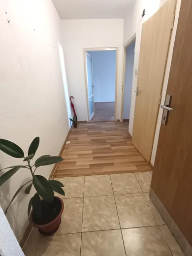 Na predaj 2-izbový byt, 50 m², Rimavská Sobota, Sídlisko Rimava