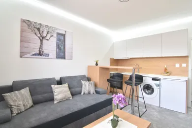 Byty na predaj 1-izbový, Nitra · €115 000