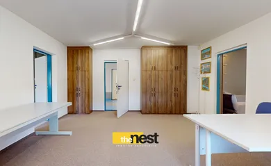 Na prenájom komerčné, 116 m², Zvolen, J. Jesenského