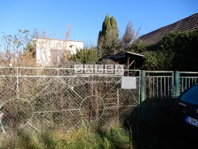 Na predaj rekreačný dom, 18 m², Levice, -