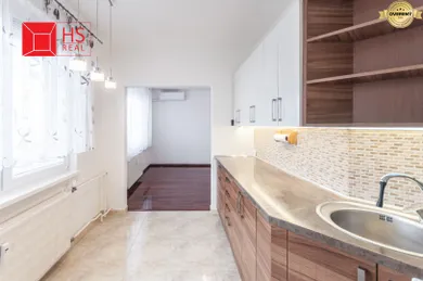 Na predaj 3-izbový byt, 71 m², Nové Zámky, Nábrežná