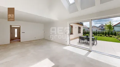 Na predaj dom, 114 m², Veľký Biel, Poľovnícka
