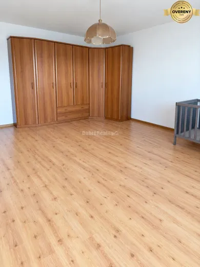 Na predaj 2-izbový byt, 55 m², Komárno